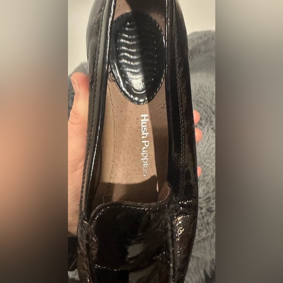 Hush Puppies - Women’s Tirana Black Shiny Leather Loafers - Size 6.5 - Picture 3 of 7